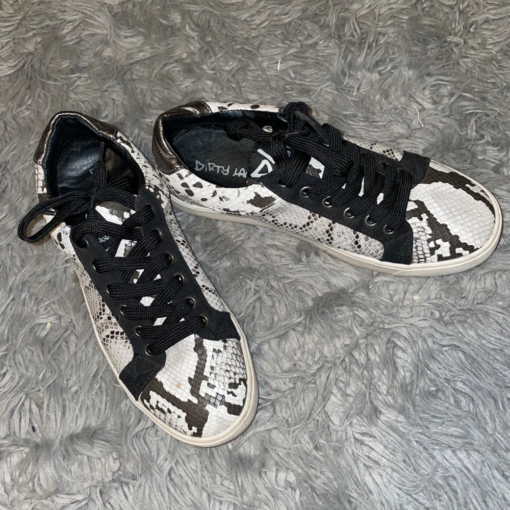 Dirty laundry snakeskin sneakers!